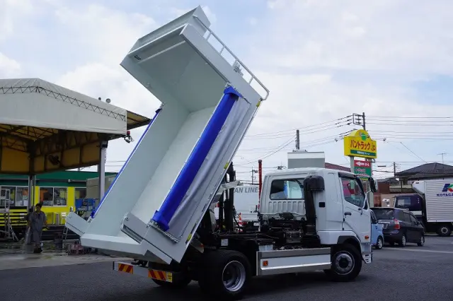 三菱 ファイター 2KG-FK62FZ(2WD)の写真28
