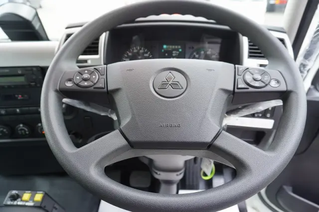 三菱 ファイター 2KG-FK62FZ(2WD)の写真31