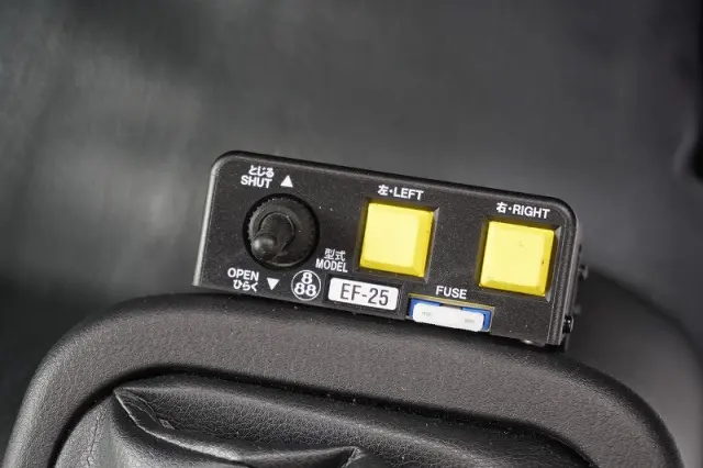 三菱 ファイター 2KG-FK62FZ(2WD)の写真33