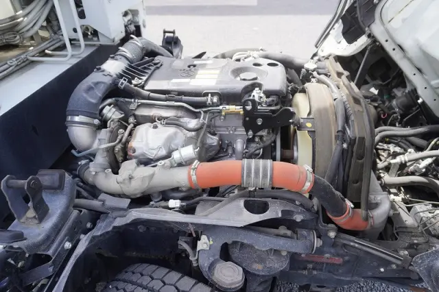 いすゞ エルフ TPG-NKR85AN(2WD)の写真15