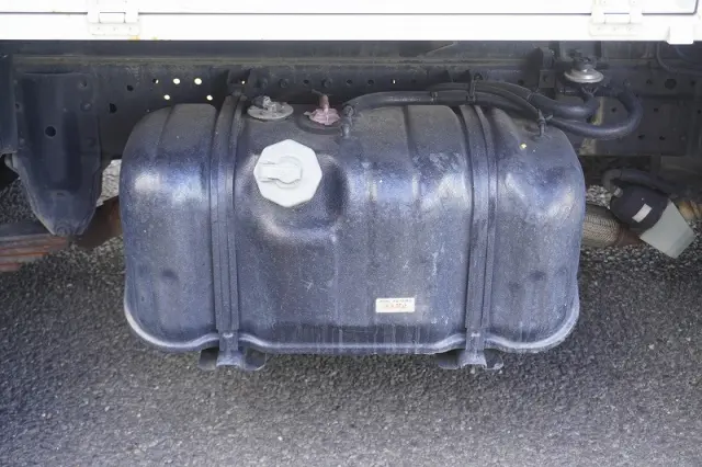 いすゞ エルフ TPG-NKR85AN(2WD)の写真23