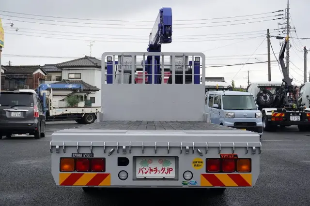 三菱 ファイター 2KG-FK62FZ(2WD)の写真4