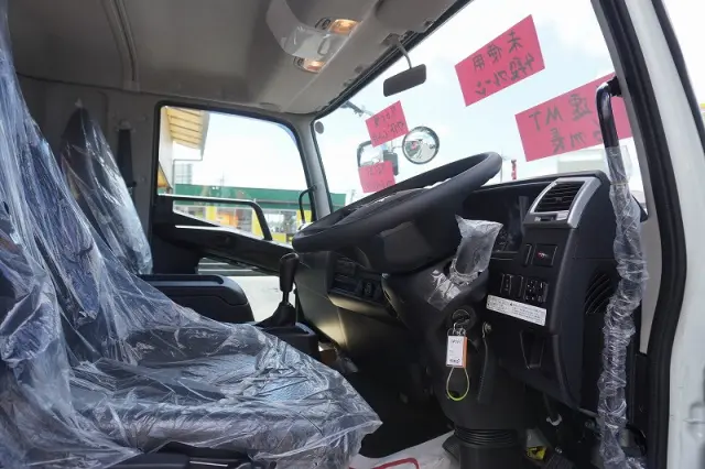 三菱 ファイター 2KG-FK62FZ(2WD)の写真39