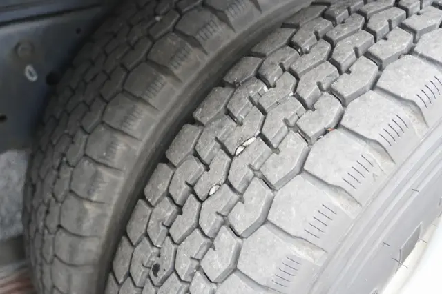 いすゞ エルフ TPG-NKR85AN(2WD)の写真10