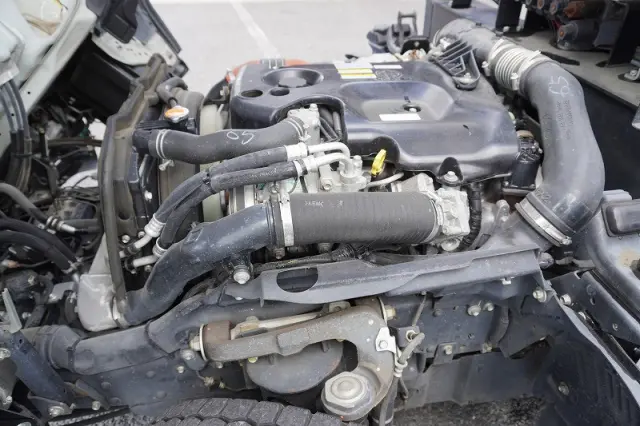 いすゞ エルフ TPG-NKR85AN(2WD)の写真14