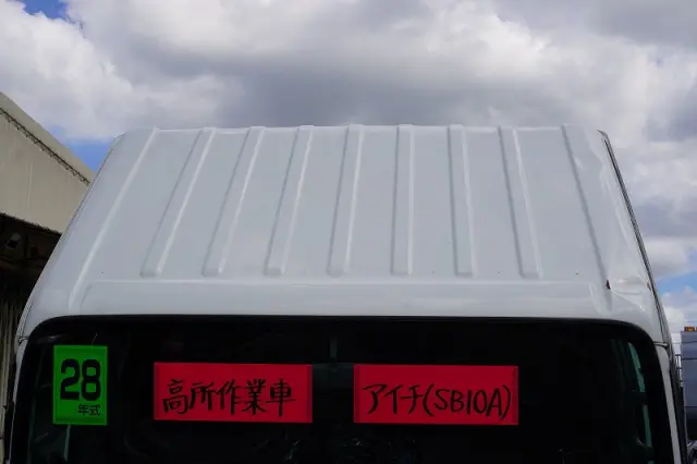 いすゞ エルフ TPG-NKR85AN(2WD)の写真16