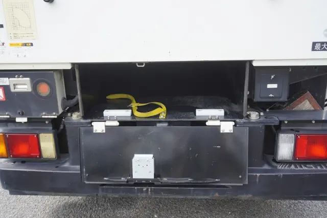 いすゞ エルフ TPG-NKR85AN(2WD)の写真20