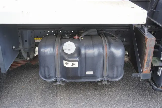 いすゞ エルフ TPG-NKR85AN(2WD)の写真22