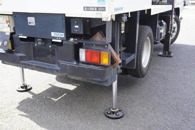 いすゞ エルフ TPG-NKR85AN(2WD)の写真29