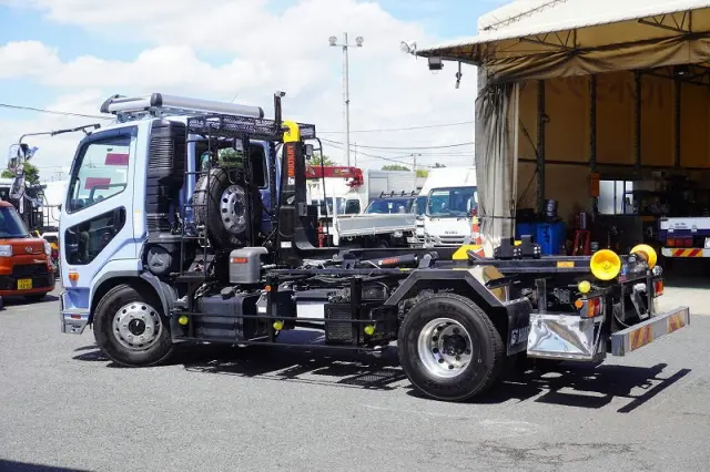 三菱 ファイター 2KG-FK72F(2WD)の写真7