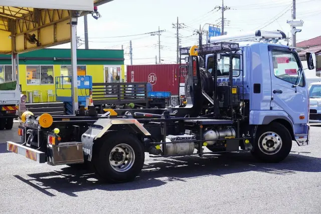 三菱 ファイター 2KG-FK72F(2WD)の写真8