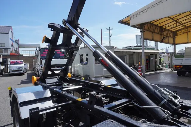 三菱 ファイター 2KG-FK72F(2WD)の写真24