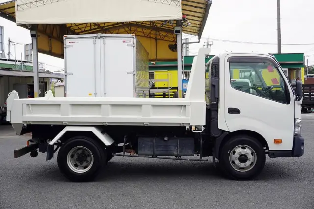 日野 デュトロ TKG-XZU700X(2WD)の写真5