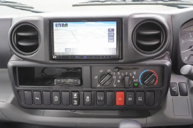 トヨタ ダイナ 2RG-XZU645(2WD)の写真30