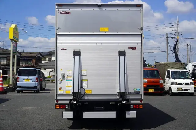三菱 キャンター 2RG-FEB50(2WD)の写真4