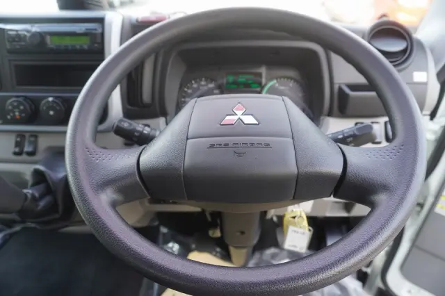 三菱 キャンター 2RG-FEB50(2WD)の写真31