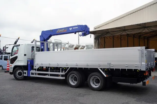 三菱 ファイター 2DG-FQ62F(6x4)の写真7