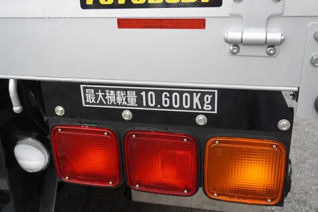 三菱 ファイター 2DG-FQ62F(6x4)の写真22