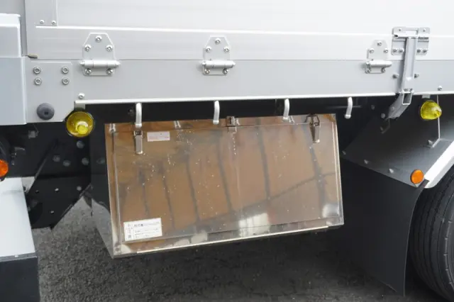 三菱 ファイター 2DG-FQ62F(6x4)の写真25