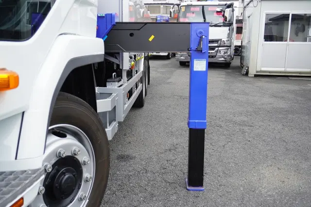 三菱 ファイター 2DG-FQ62F(6x4)の写真29