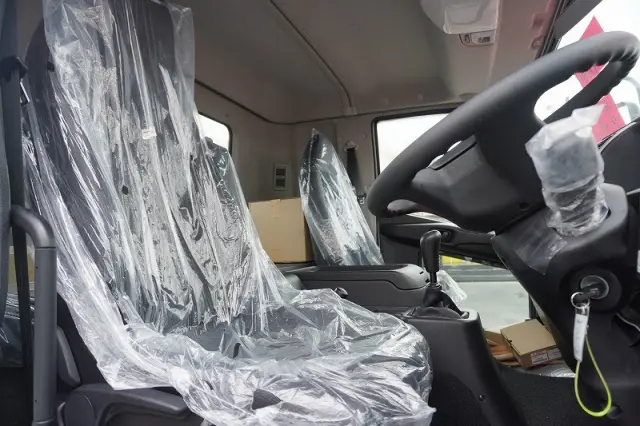 三菱 ファイター 2DG-FQ62F(6x4)の写真42