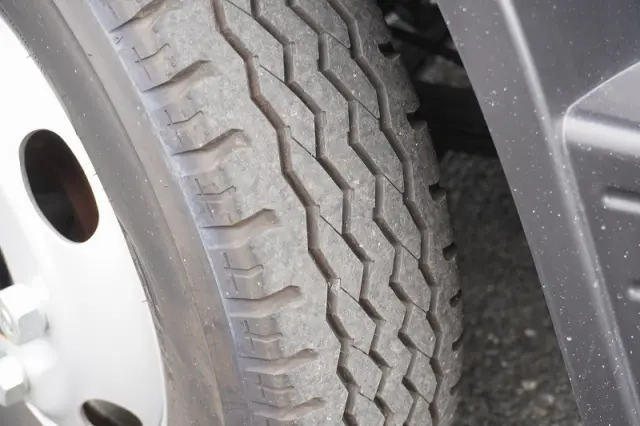 三菱 キャンター 2RG-FBA60(2WD)の写真10