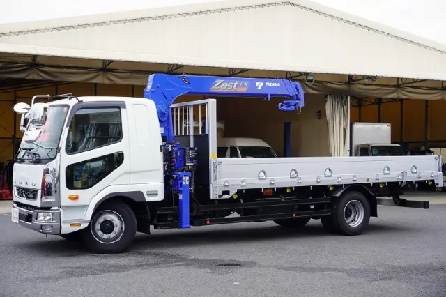 三菱 ファイター 2KG-FK62FZ(2WD)の写真1