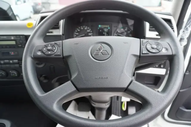 三菱 ファイター 2KG-FK62FZ(2WD)の写真31