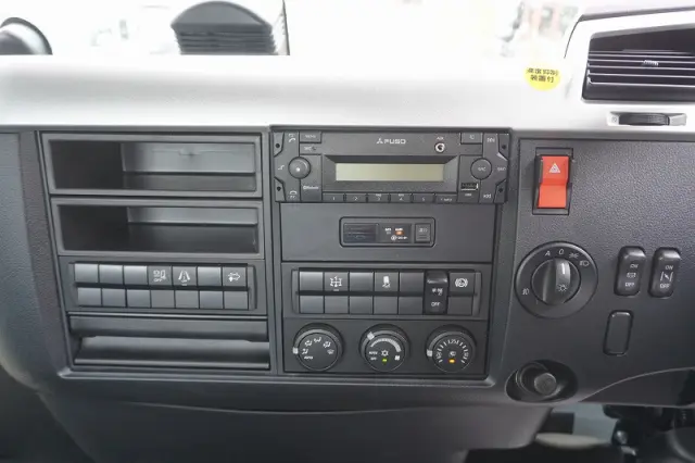三菱 ファイター 2KG-FK62FZ(2WD)の写真33