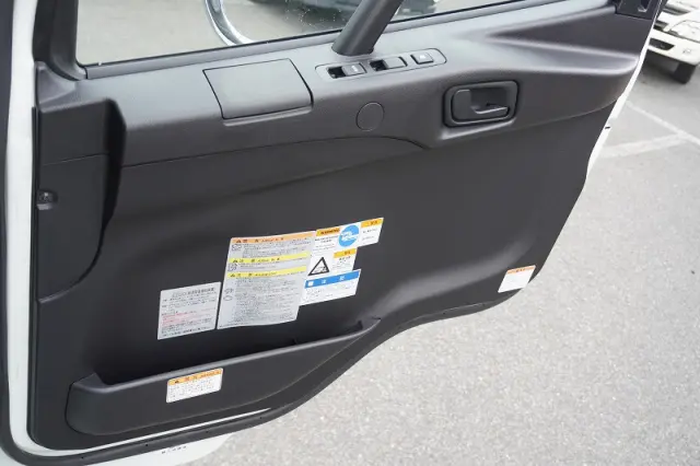 三菱 ファイター 2KG-FK62FZ(2WD)の写真36