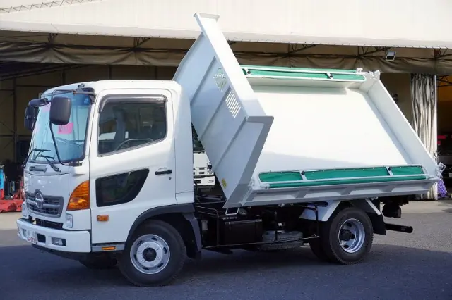 日野 レンジャー TKG-FC9JCAP(2WD)の写真1