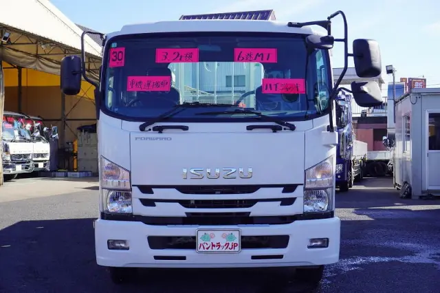 いすゞ フォワード 2PG-FRR90S2(2WD)の写真2