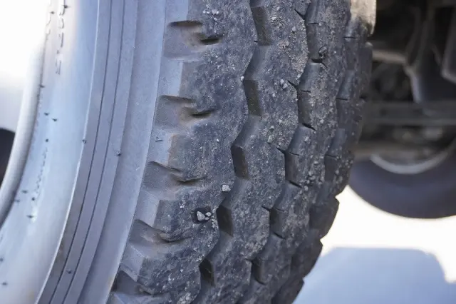 いすゞ フォワード 2PG-FRR90S2(2WD)の写真10