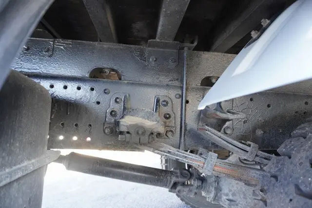 いすゞ フォワード 2PG-FRR90S2(2WD)の写真12