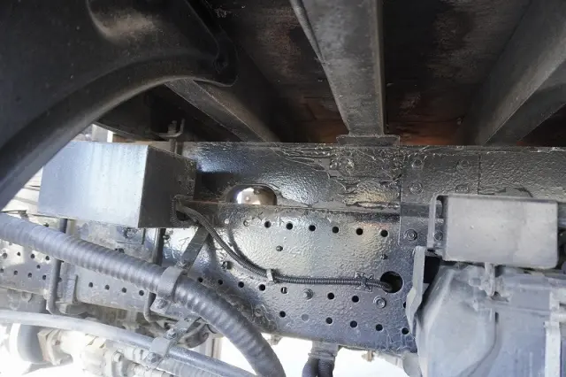 いすゞ フォワード 2PG-FRR90S2(2WD)の写真13