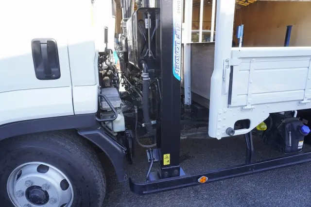 いすゞ フォワード 2PG-FRR90S2(2WD)の写真25