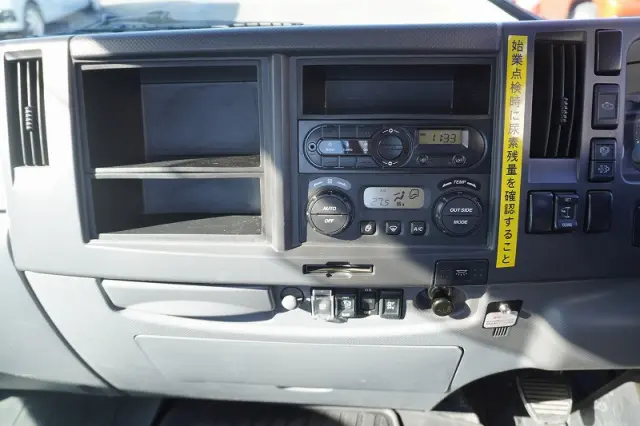 いすゞ フォワード 2PG-FRR90S2(2WD)の写真34