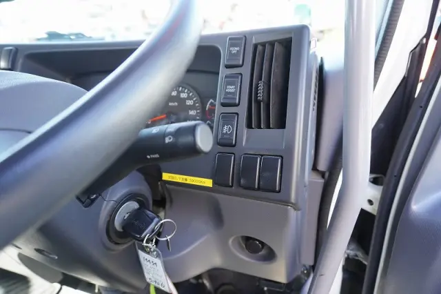 いすゞ フォワード 2PG-FRR90S2(2WD)の写真35