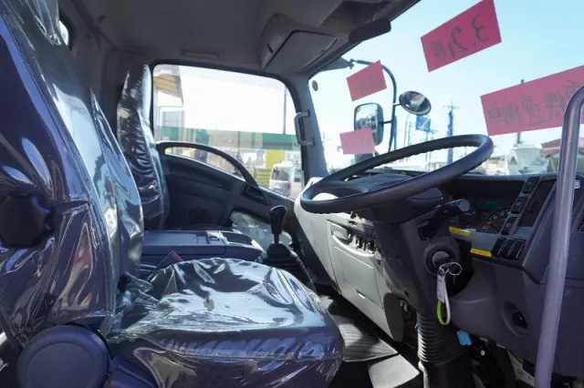 いすゞ フォワード 2PG-FRR90S2(2WD)の写真38