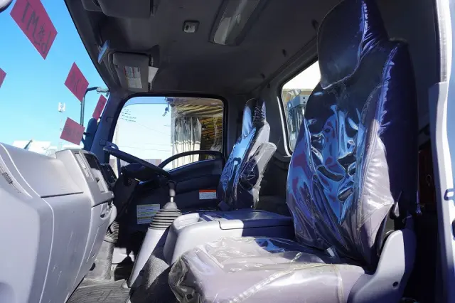 いすゞ フォワード 2PG-FRR90S2(2WD)の写真40