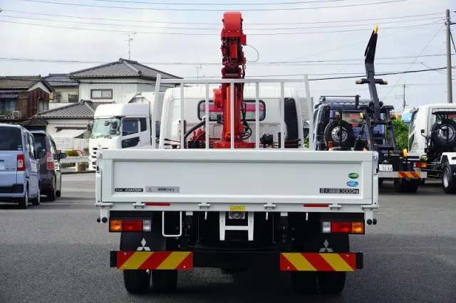 三菱 キャンター 2RG-FEB80(2WD)の写真4