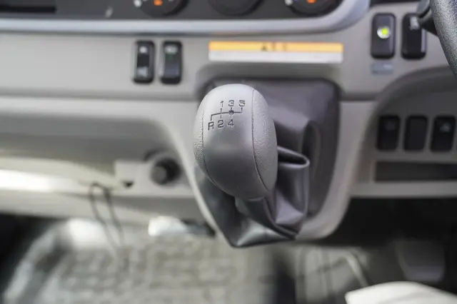 三菱 キャンター 2RG-FEB80(2WD)の写真32