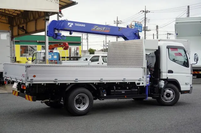 三菱 キャンター 2PG-FEB80(2WD)の写真8