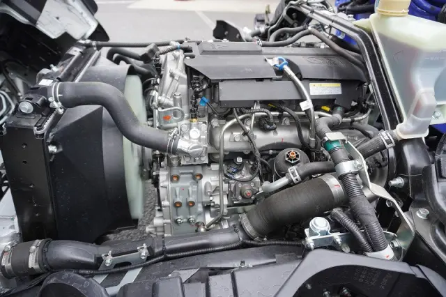 三菱 キャンター 2PG-FEB80(2WD)の写真13