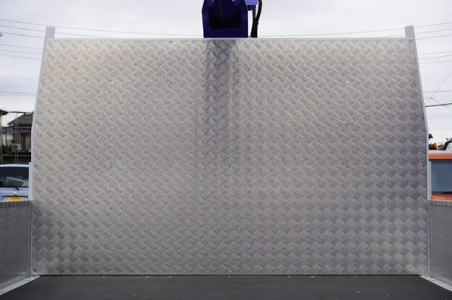 三菱 キャンター 2PG-FEB80(2WD)の写真17