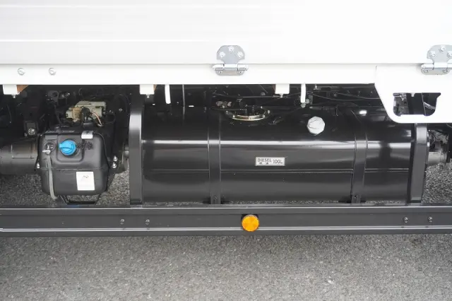 三菱 キャンター 2PG-FEB80(2WD)の写真20