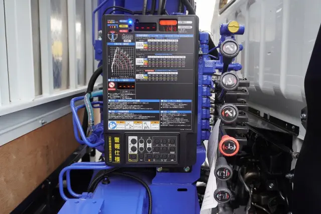 三菱 キャンター 2PG-FEB80(2WD)の写真28