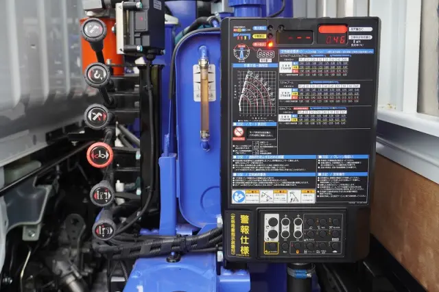 三菱 キャンター 2PG-FEB80(2WD)の写真29