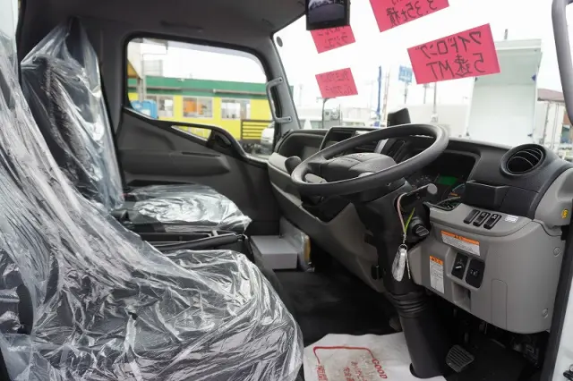 三菱 キャンター 2PG-FEB80(2WD)の写真38