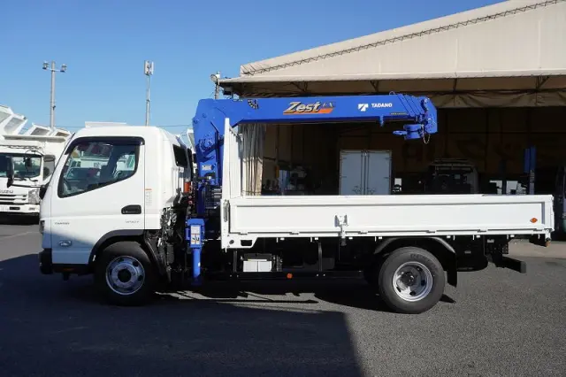 三菱 キャンター 2PG-FEB80(2WD)の写真3